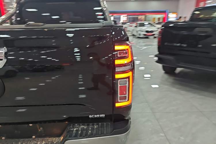 Used Great Wall Poer 2019 2.0T Automatic Gasoline 4x4 Premium Edition GW4C20B
