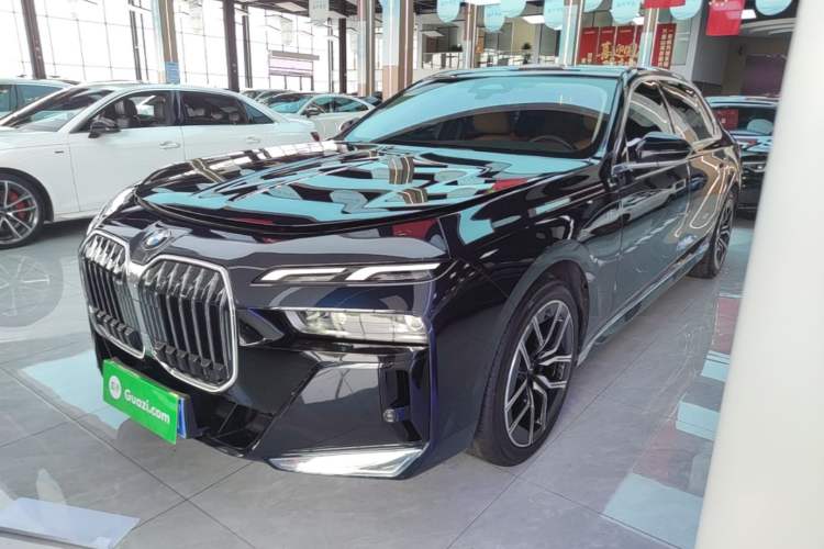 Used BMW 7 Series 2023 735Li M Sport Package