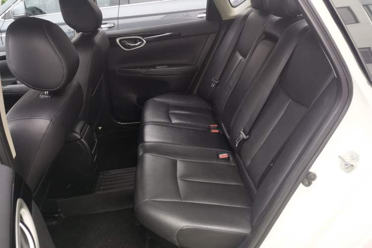 Used Nissan Sylphy 2019 1.6XV CVT Smart Connect Luxury Edition China VI Standard