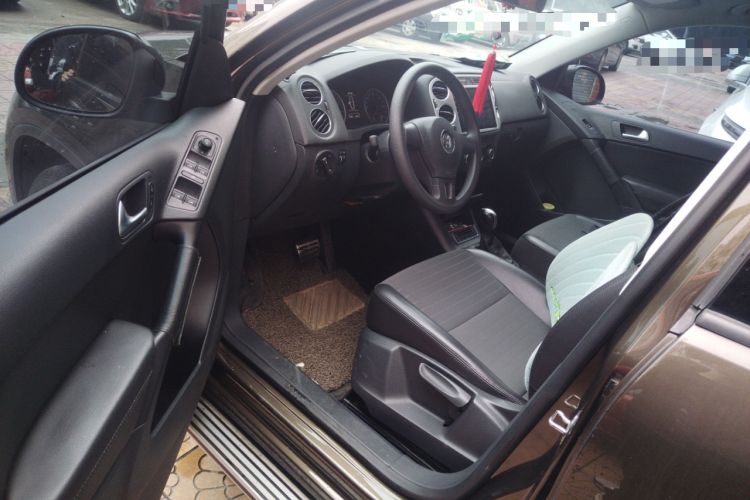 Used Volkswagen Tiguan 2013 1.8TSI Automatic Two-Wheel Drive Trend Edition Driver Seat