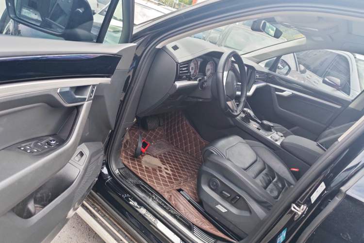 Used Volkswagen Touareg 2021 2.0 TSI Flagship Special Edition Driver Seat