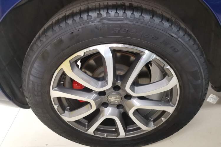 Used Maserati Levante 2016 3.0T Standard Edition Right Rear Wheel Hub