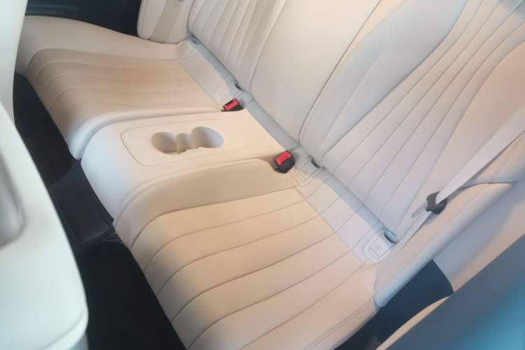 Used Mercedes-Benz E-Class (Import) 2023 E 260 Coupe
