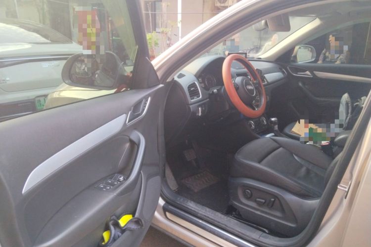 Used Audi Q3 2015 35 TFSI Millionth Anniversary Comfort Model Driver Seat