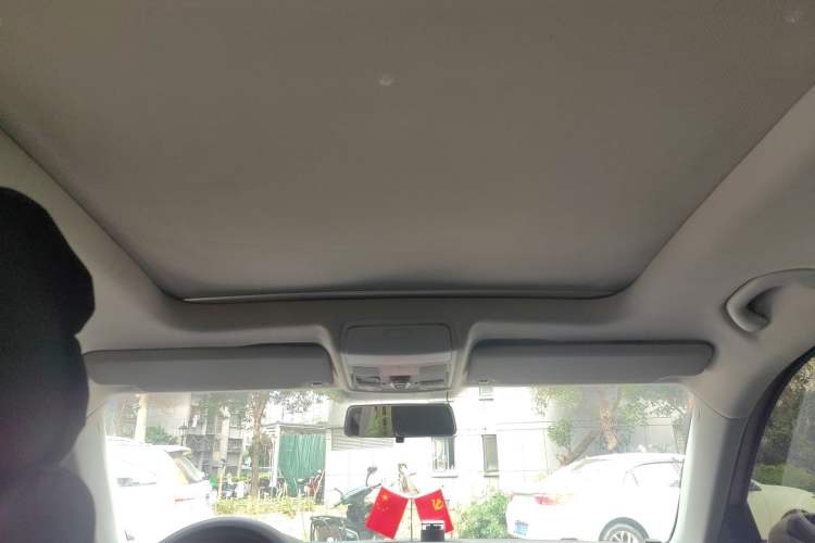 Used Volkswagen Tiguan 2012 1.8TSI Automatic Two-Wheel Drive Elite Edition Headliner