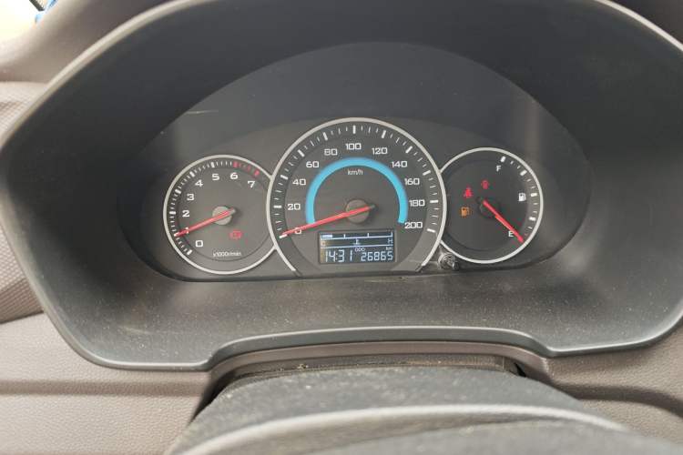 Used Wuling Hongguang V 2022 1.5L Enjoy Edition Electric-Powered LAR Instrument Cluster