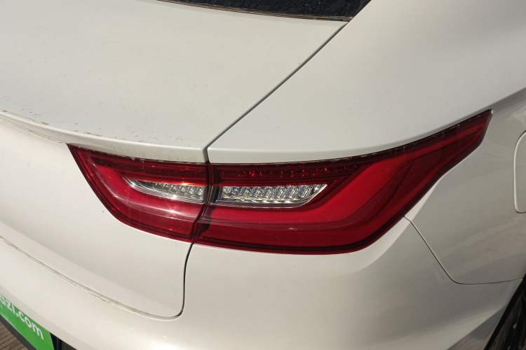 Used Baojun RC-6 2019 1.5T CVT 24-Hour Online Luxury Edition
