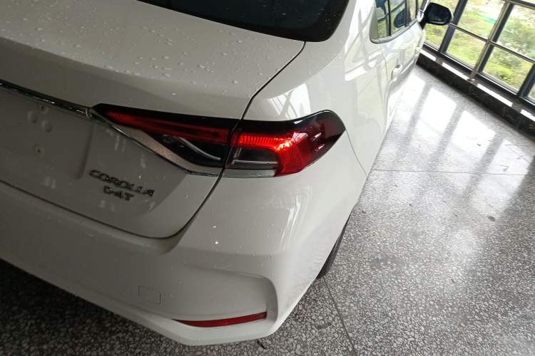 Used Toyota Corolla 2019 1.2T S-CVT GL-i Elite Edition Right Rear Taillight