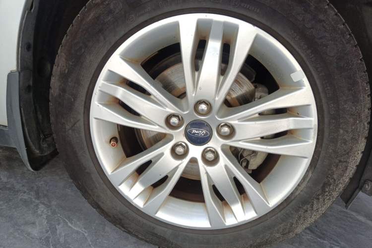 Used Ford Focus 2012 Sedan 1.6L Automatic Comfort Model
