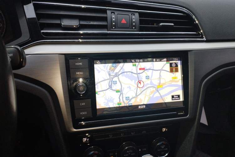 Used Volkswagen Lamando 2019 280TSI DSG Comfort Edition China VI standard