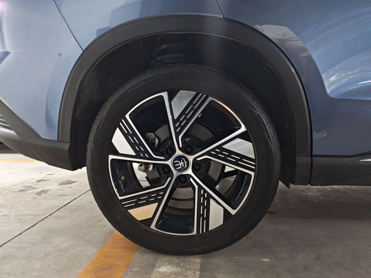 BYD Song Pro New Energy 2024 HONOR Edition DM-i 110KM Excellence Model — снимка 11