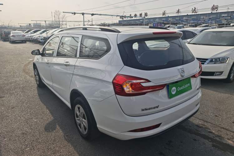 Used Baojun 310W 2017 1.5L Manual Comfort Version China V