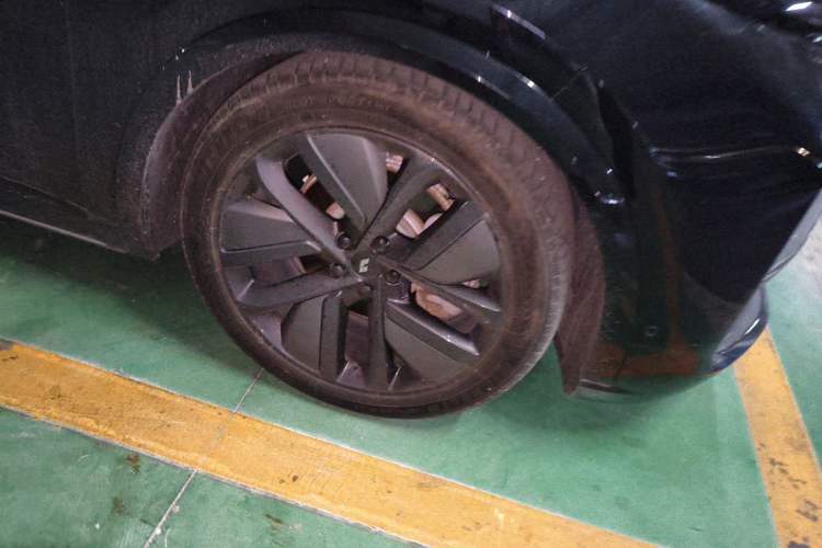 Used Li Auto L9 2022 Max model
