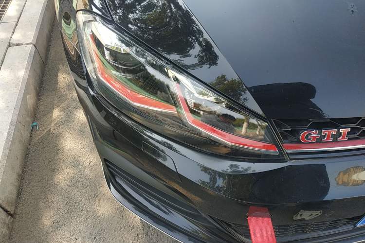 Used Volkswagen Golf GTI 2018 2.0 TSI GTI