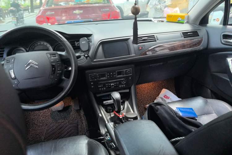 Used Citroen C5 2010 3.0L Automatic Flagship Edition
