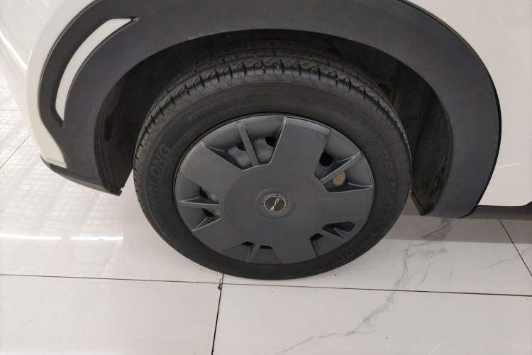 Used BYD Seagull 2024 Honor Edition 305km Dynamic Version Right Rear Wheel Hub