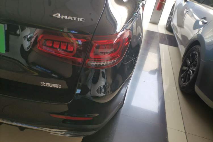 Used Mercedes-Benz GLC 2020 GLC 260 L 4MATIC Luxury Model Right Rear Taillight