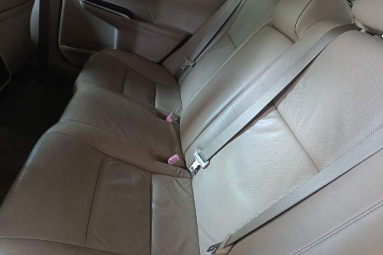 Used Toyota Camry 2012 2.5G Luxury Edition
