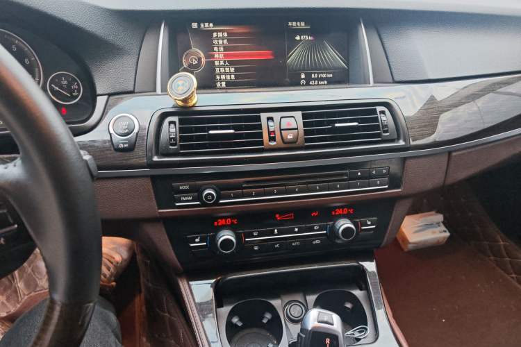 Used BMW 5 Series 2014 525Li Luxury Design Package