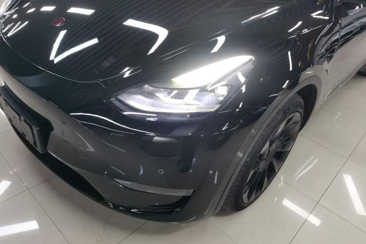 Used Tesla Model Y 2022 Long-Range All-Wheel-Drive Version Left Front Headlight