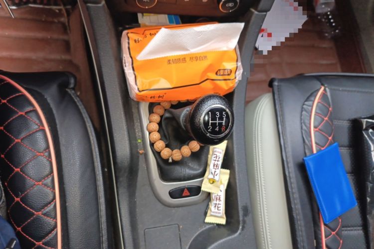 Used BAIC Senova D50 2014 1.5L manual comfort version Gear Lever