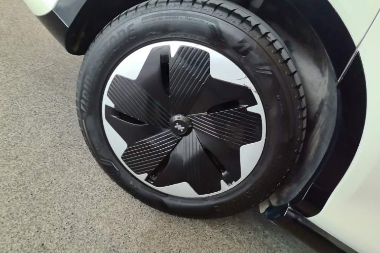 Used IM LS7 2023 77 kWh Urban Fit Pro Rear-Wheel Drive Version
