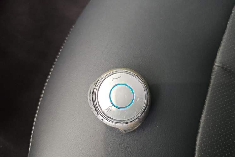 Used NETA V 2022 Chao 300 Lite Ternary Lithium
