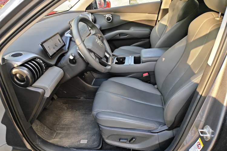 Used BYD Yuan PLUS 2025 Intelligent Driving Version 510 KM Beyond-Grade Edition
