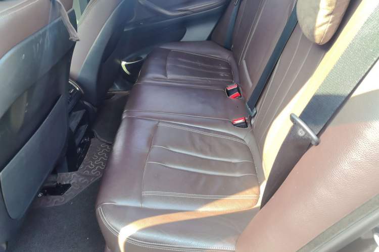 Used BMW X5 2015 xDrive28i
