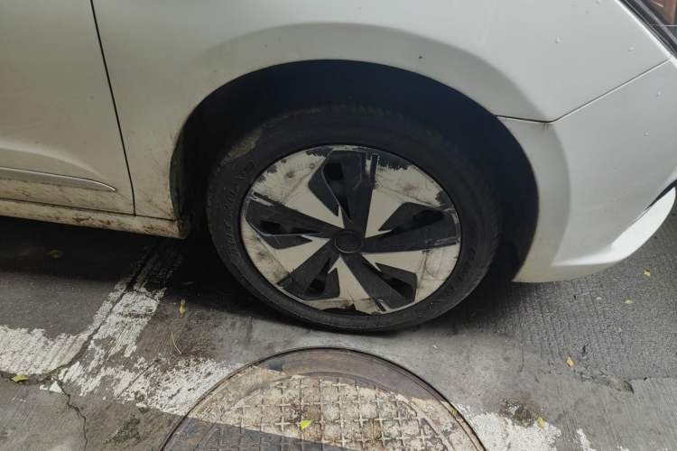 Used Dongfeng Aeolus E70 2020 500 Supreme Edition Right Front Wheel Hub