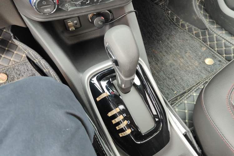 Used Chevrolet Trax 2021 Redline 335T CVT Top-Tier Model China VI Standard
