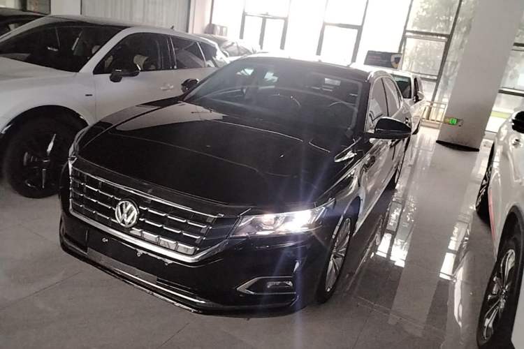 Used Volkswagen Passat 2020 330TSI Elite Edition China VI