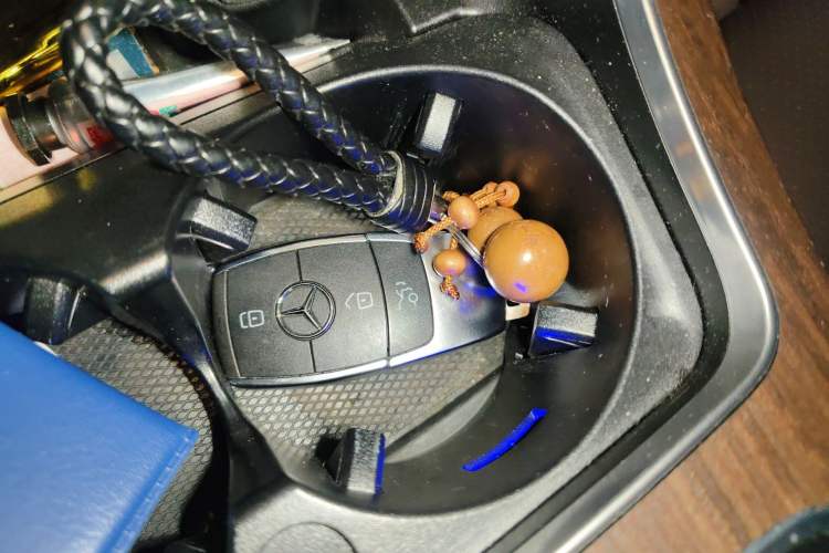 Used Mercedes-Benz GLC 2021 GLC 300 L 4MATIC Dynamic Model