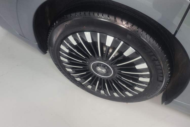 Used XPeng X9 2026 Model—Range-Extended Version 1602 Ultra