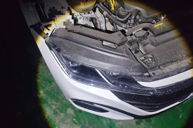 Used Volkswagen FAW-Volkswagen CC 2023 380TSI Striking Edition Right Front Headlight