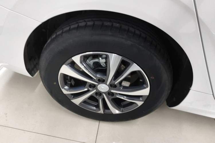 Used CHANGAN Eado 2025 PLUS 1.4T Dual-Clutch High-Energy Version

