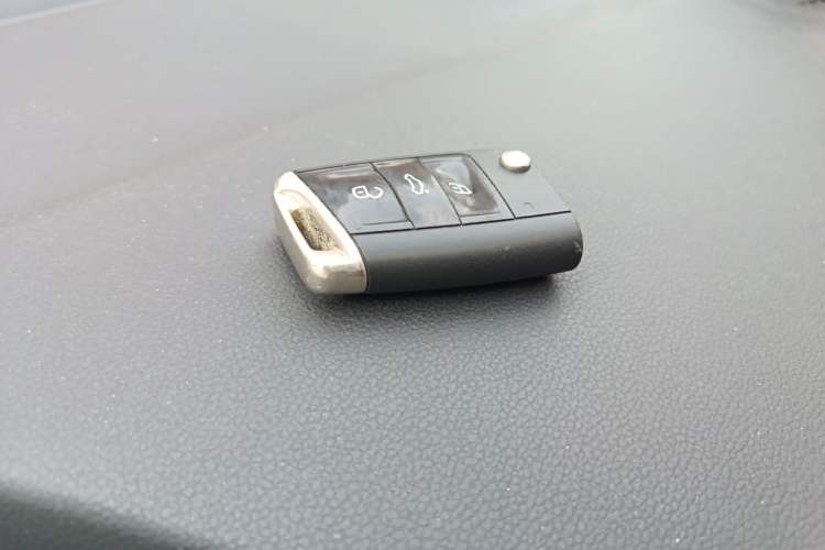 Used Volkswagen Tharu 2020 280TSI Two-Wheel Drive Luxury Edition China VI Standard
