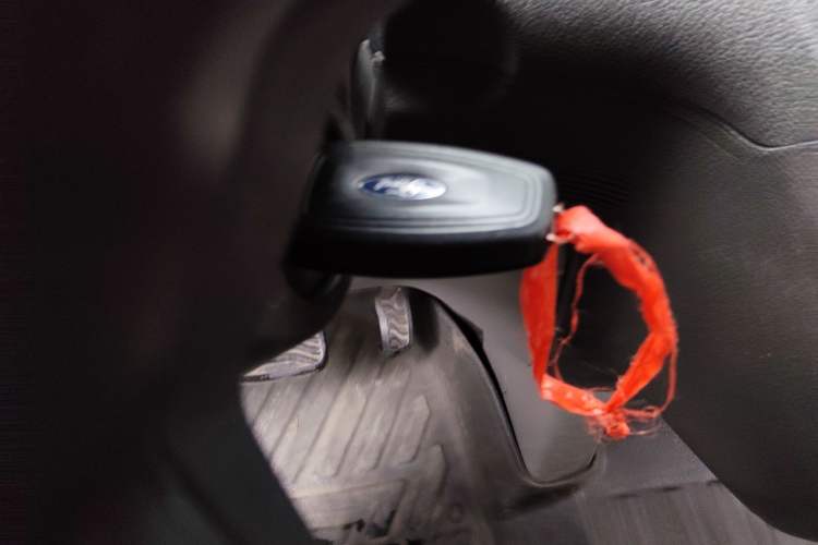 Used Ford Transit 2019 2.0T Gasoline Automatic Multi-Function Commercial Vehicle Short Wheelbase Low Roof 6-Seater China VI Standard