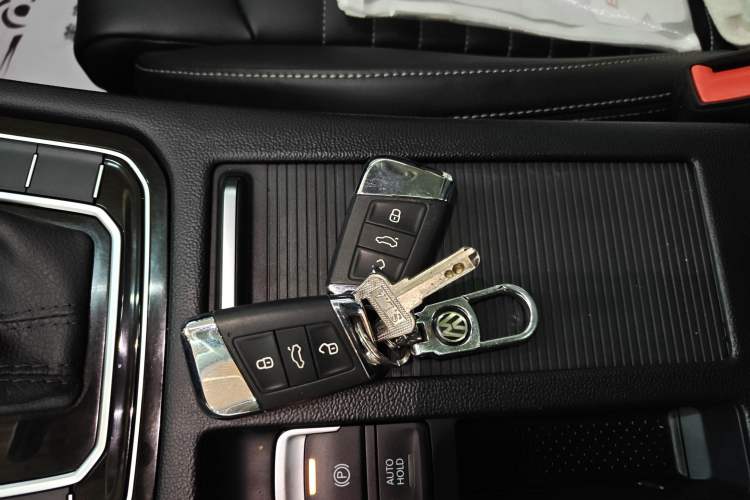 Used Volkswagen Magotan 2023 2 Million Units Limited-Edition 280TSI DSG Comfort Version
