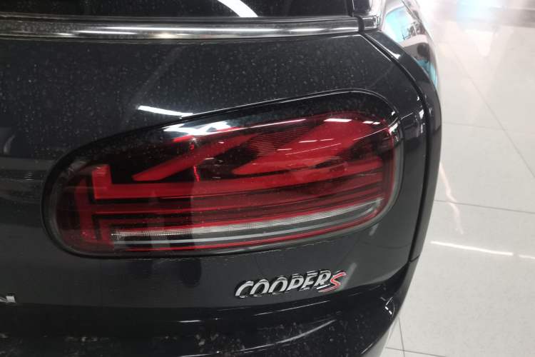 Used MINI Clubman 2019 2.0T COOPER S
