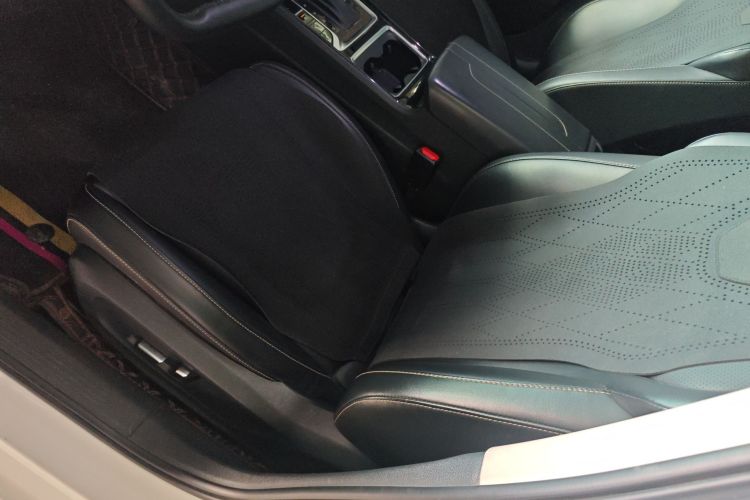 Used Bestune B70 2021 1.5T Automatic Enjoyment Model
