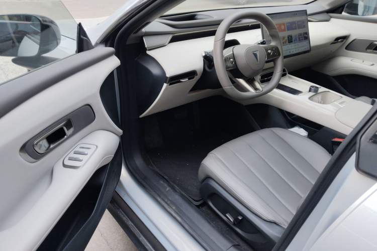 Used Deepal L06 2026 Model 560Ultra+ Laser Edition Driver Seat