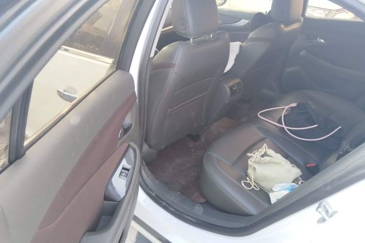 Used Chevrolet Malibu 2017 1.5T Automatic Luxury Edition Left Rear Seat