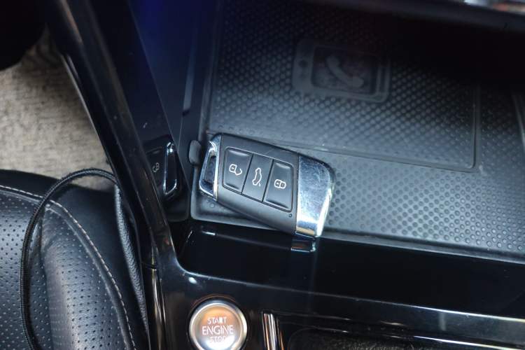 Used Volkswagen Passat New Energy 2020 430 PHEV Hybrid Luxury Edition China VI Standard