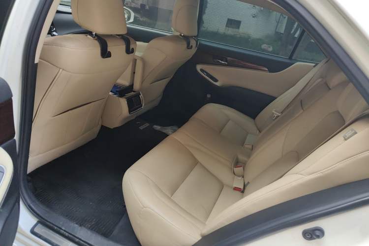 Used Toyota Crown 2017 2.0T Sport Edition
