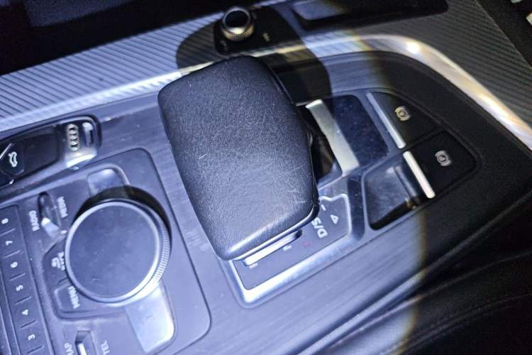 Used Audi A4L 2017 40 TFSI Fashion Model

