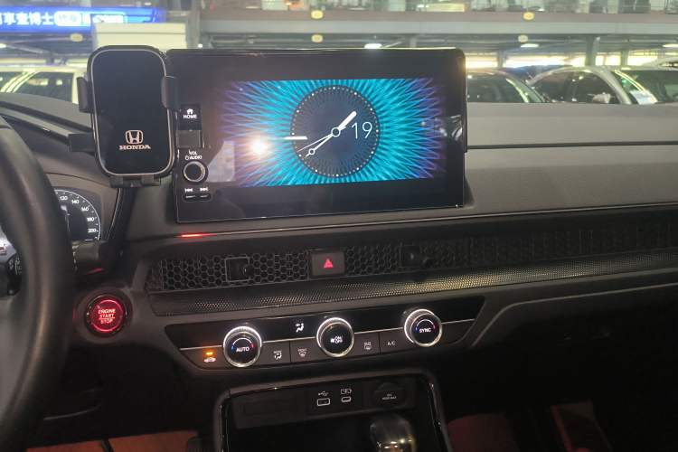 Used Honda Breeze 2023 240TURBO Two-Wheel-Drive Luxury Edition 5 Seats Audio And AC Panel