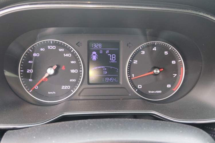 Used Roewe RX3 2018 1.6L CVT Internet Smart Edition
