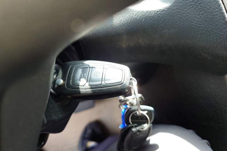 Used Ford Focus 2012 Hatchback 1.6L Automatic Fashion Edition
