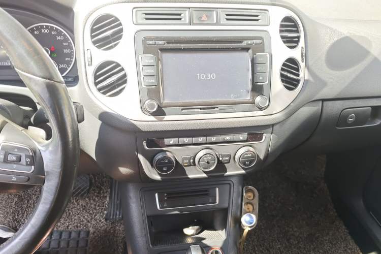 Used Volkswagen Tiguan L 2015 2.0 TSI Automatic All-Wheel Drive Flagship Edition